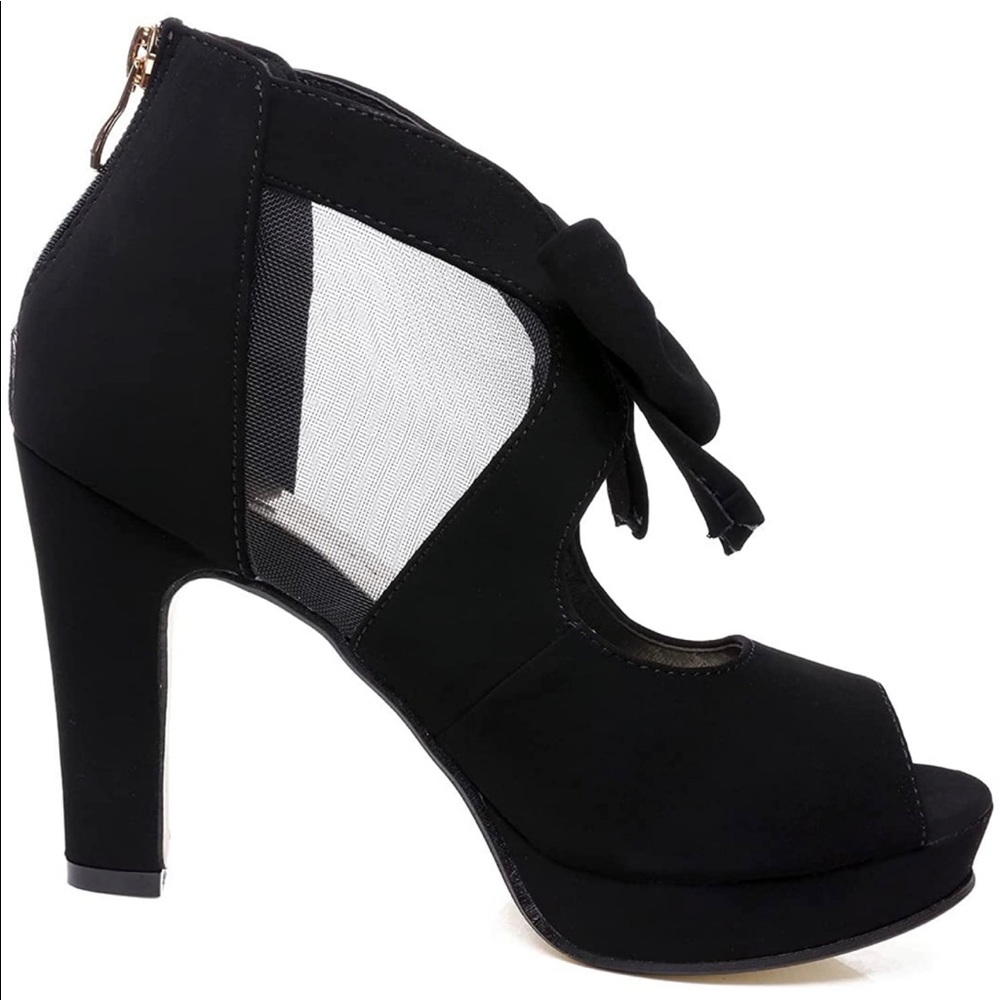 Bow Heels 7